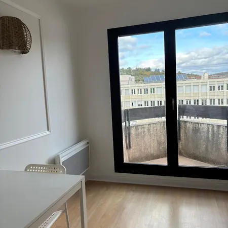 Apartment Vu Panoramique Sur Clermont-fd *
